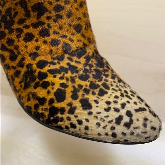 Booties - Picture 4 of 4